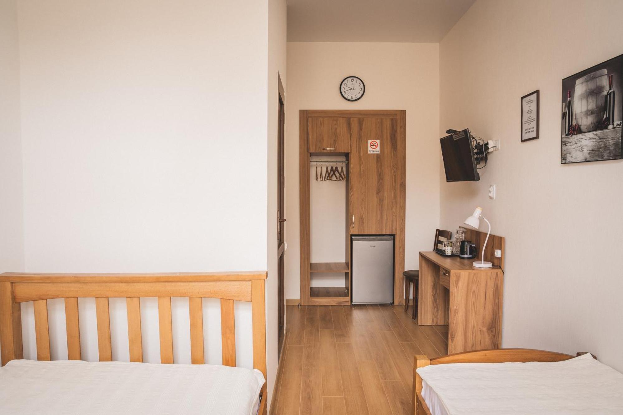 Hh Hotel Тбилиси Екстериор снимка