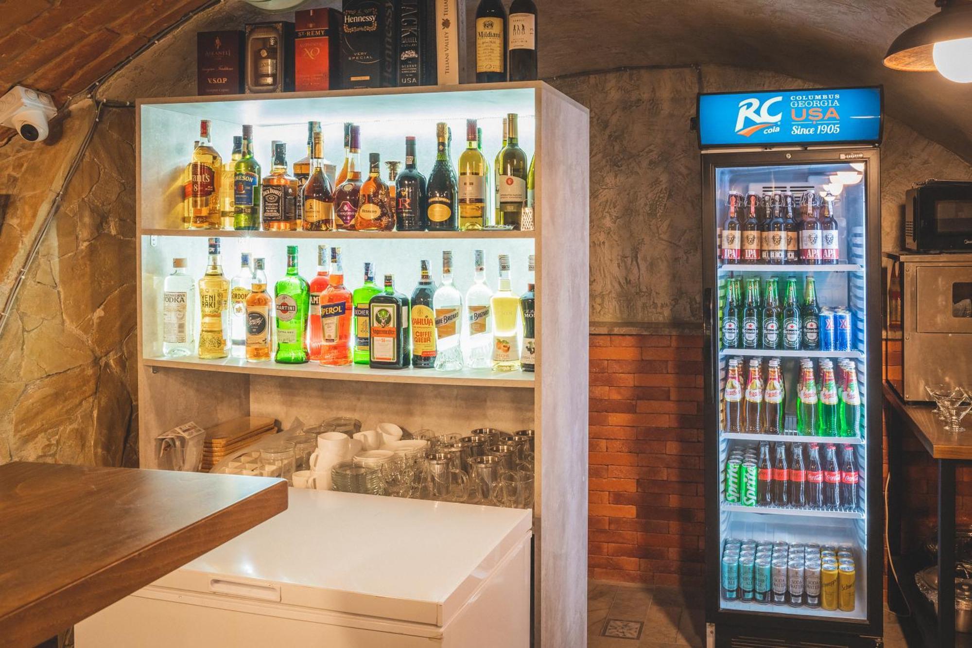 Hh Hotel Тбилиси Екстериор снимка